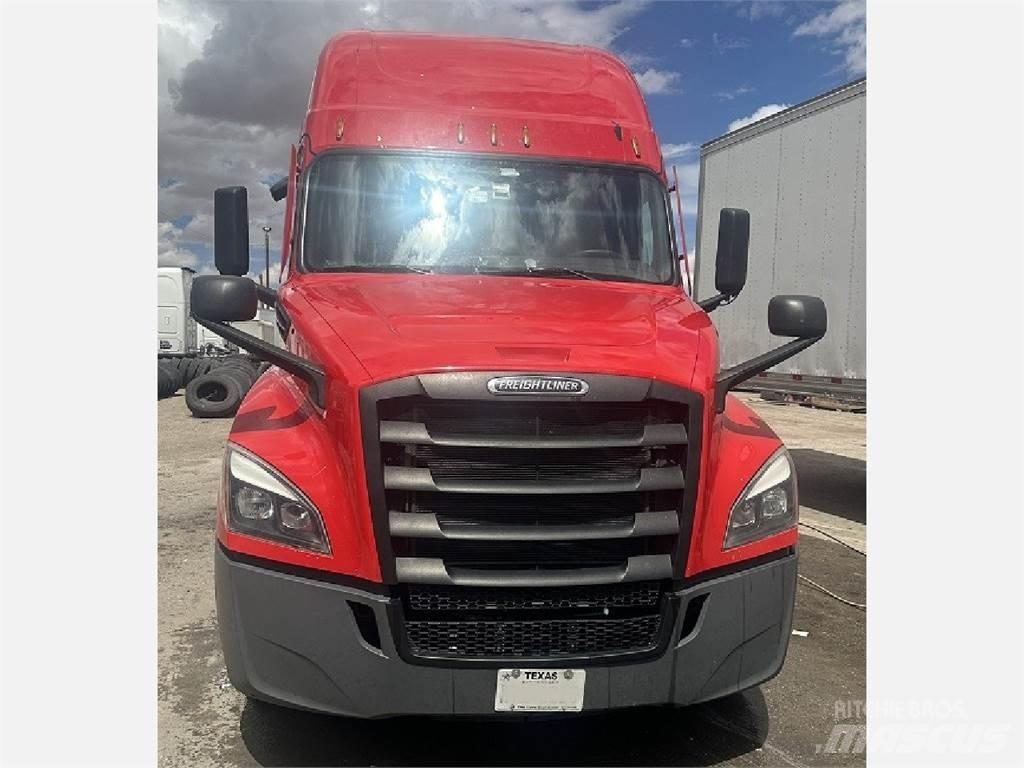 Freightliner CA126 Naudoti vilkikai