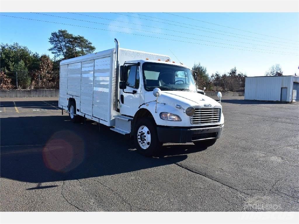 Freightliner M2 Gėrimų tiekimo sunkvežimiai