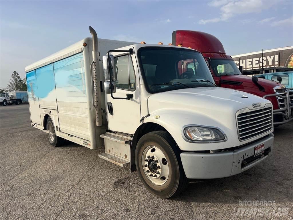 Freightliner M2 Gėrimų tiekimo sunkvežimiai