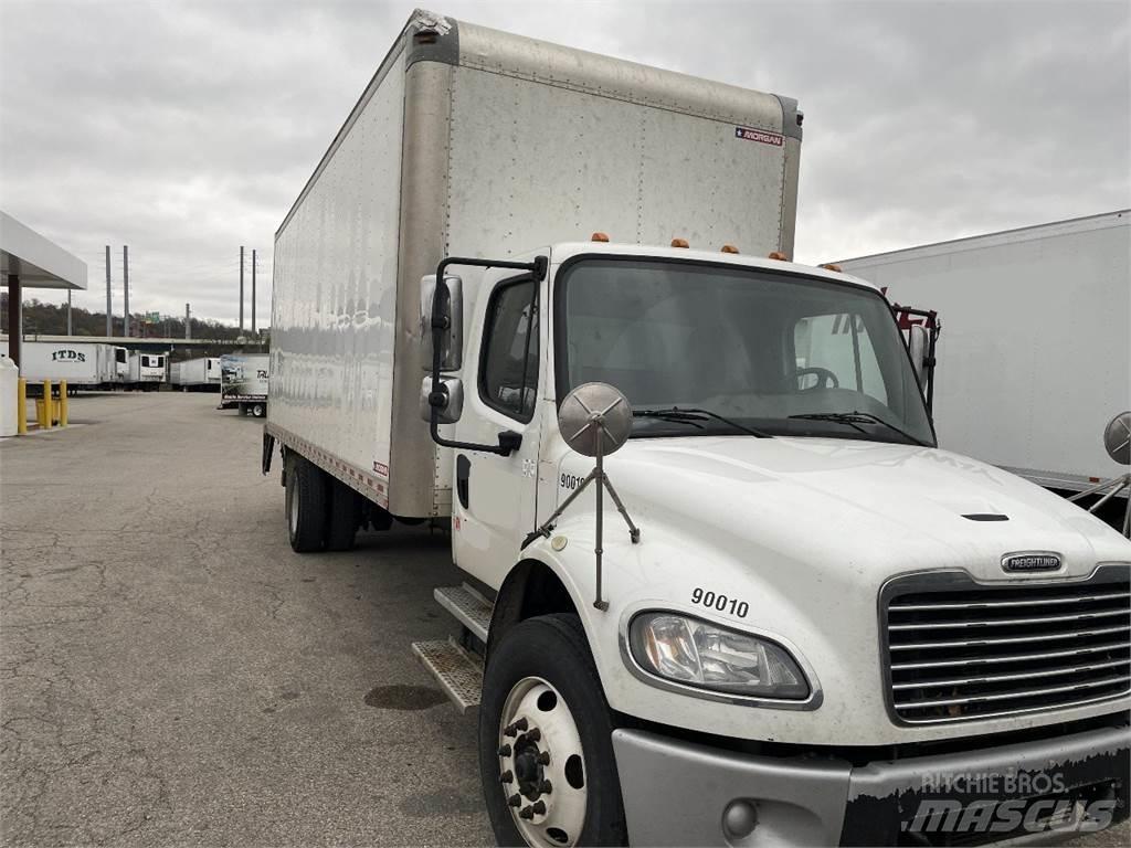 Freightliner M2 Sunkvežimiai su dengtu kėbulu