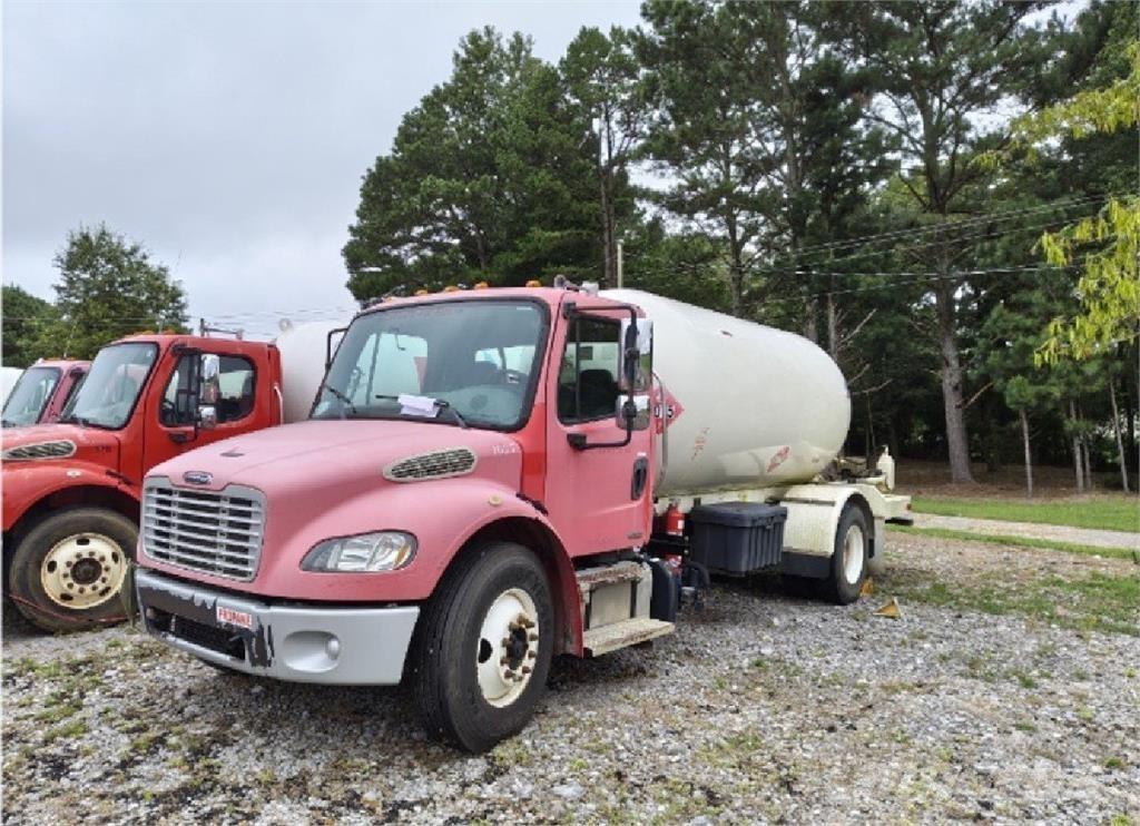 Freightliner M2 Kita