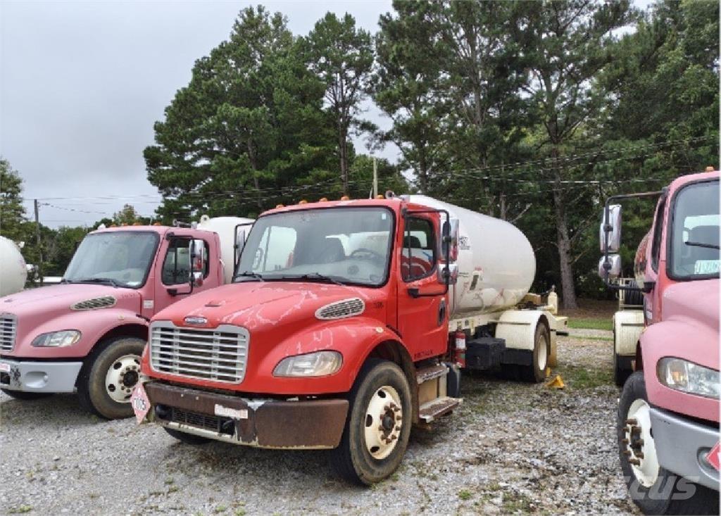 Freightliner M2 Kita