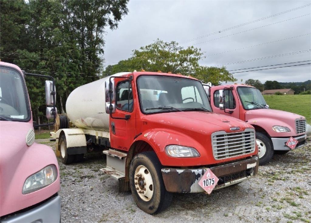 Freightliner M2 Kita