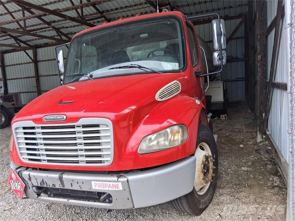 Freightliner M2 Kita