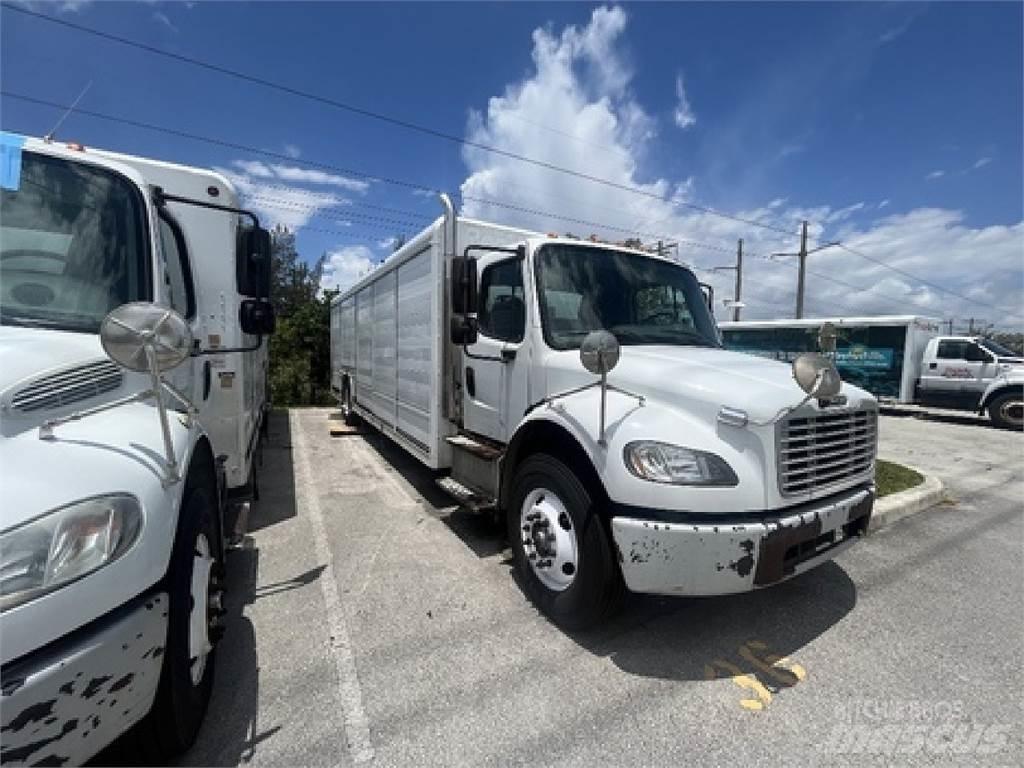 Freightliner M2106 Gėrimų tiekimo sunkvežimiai