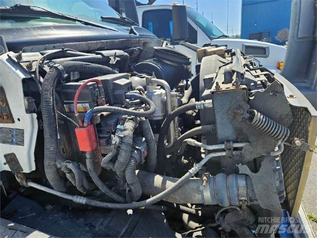 GMC C7500 Sunkvežimiai su dengtu kėbulu