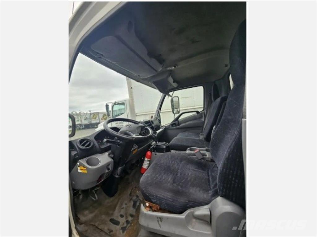 Hino 195 Vilkikai šaldytuvai