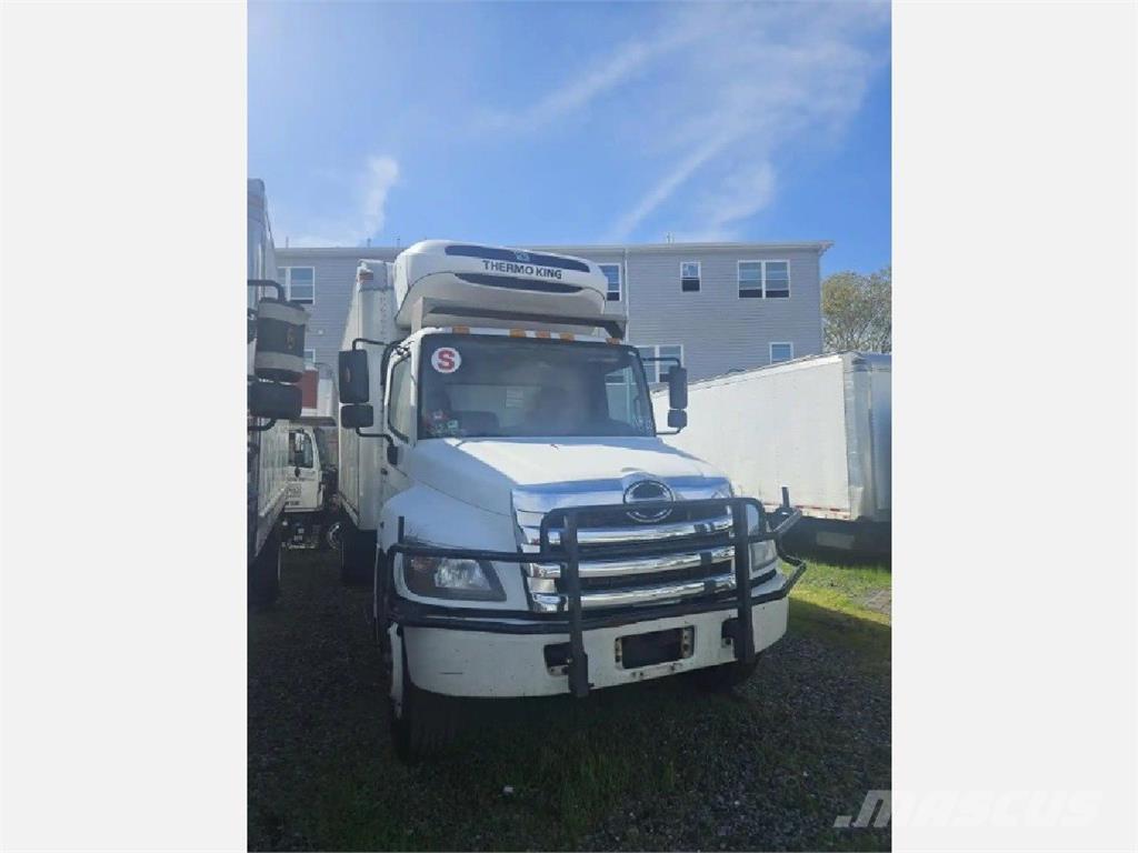 Hino 268 Vilkikai šaldytuvai