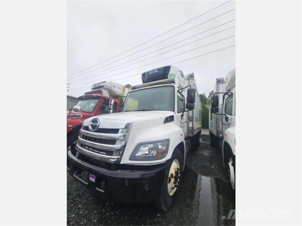 Hino 268 Vilkikai šaldytuvai