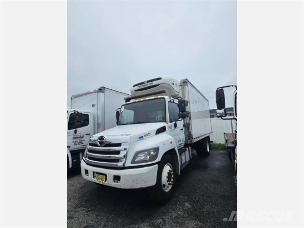 Hino 268 Vilkikai šaldytuvai
