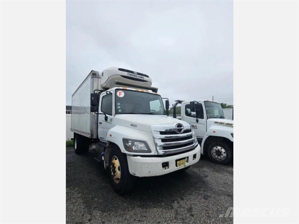 Hino 268 Vilkikai šaldytuvai
