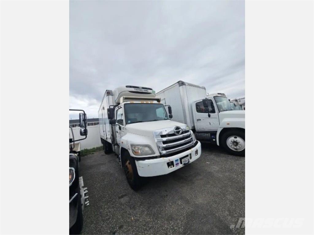 Hino 268 Vilkikai šaldytuvai