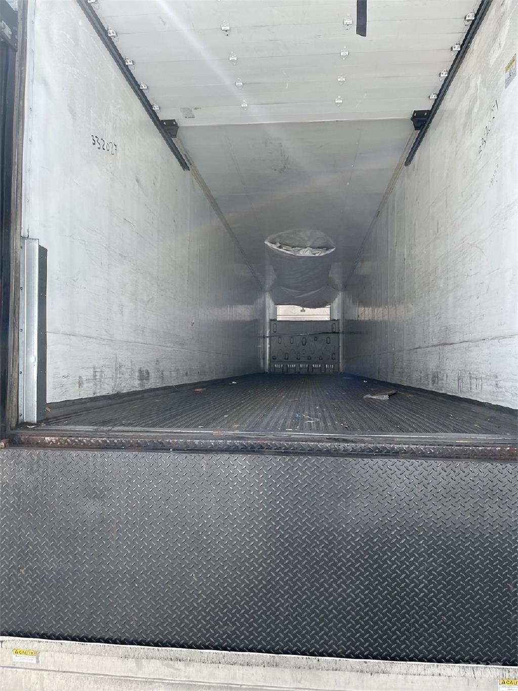 Hyundai Reefer 48' Puspriekabės su izoterminiu kėbulu