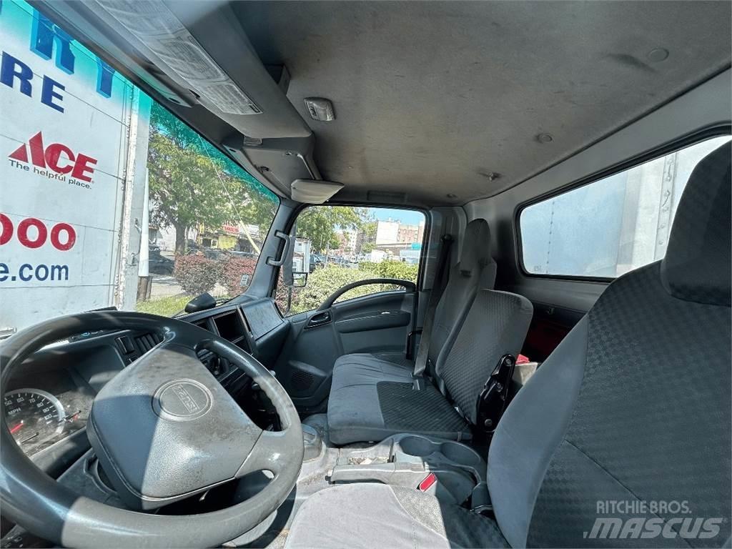 Isuzu NQR Vilkikai šaldytuvai