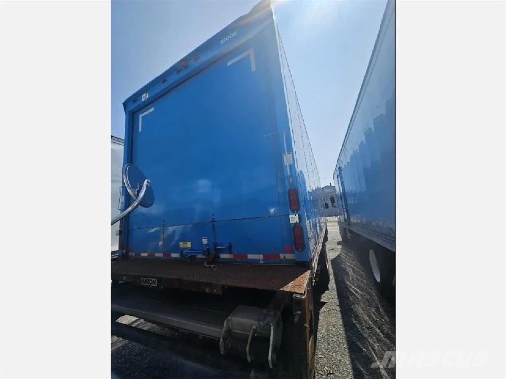 Kenworth K370 Sunkvežimiai su dengtu kėbulu