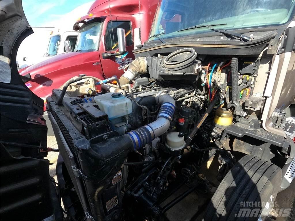 Kenworth T680 Naudoti vilkikai