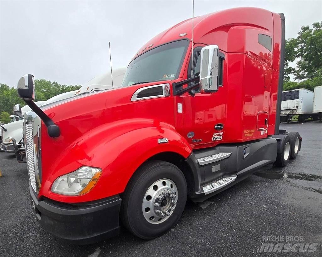 Kenworth T680 Naudoti vilkikai