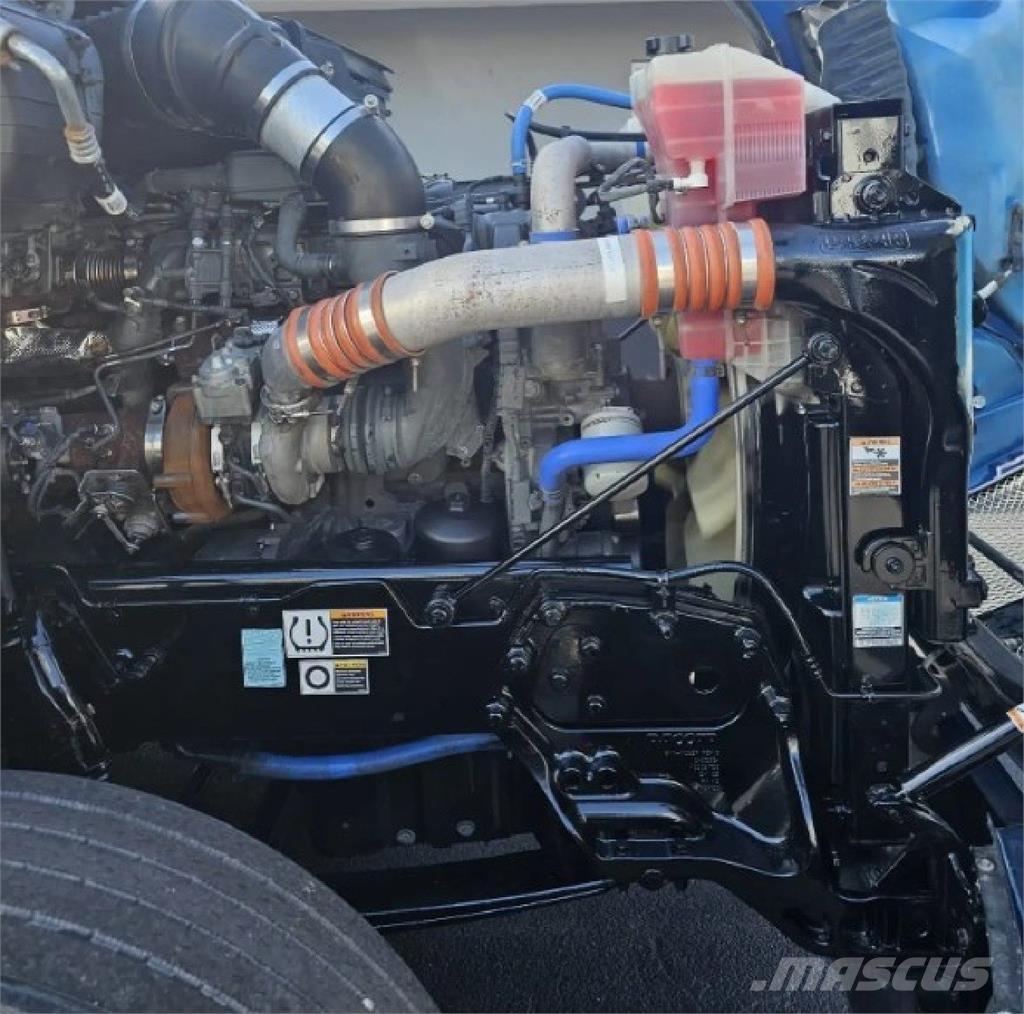 Kenworth T680 Naudoti vilkikai