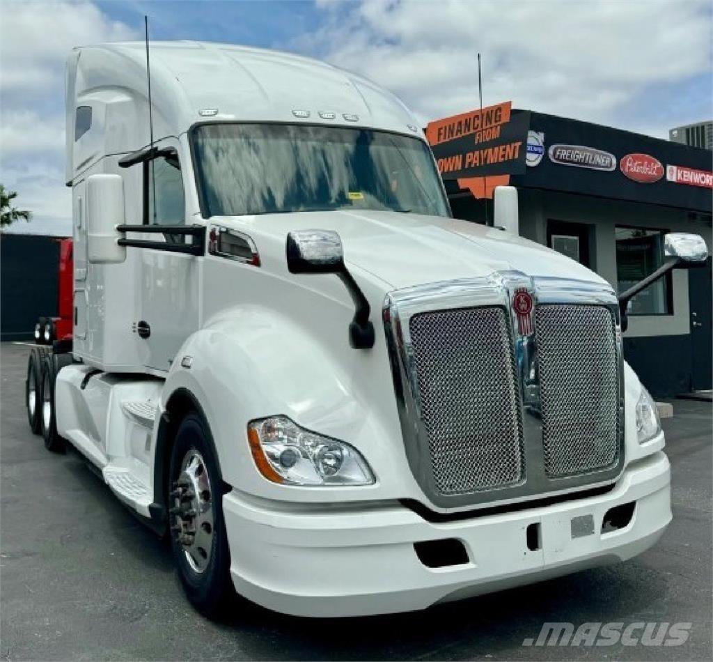 Kenworth T680 Naudoti vilkikai