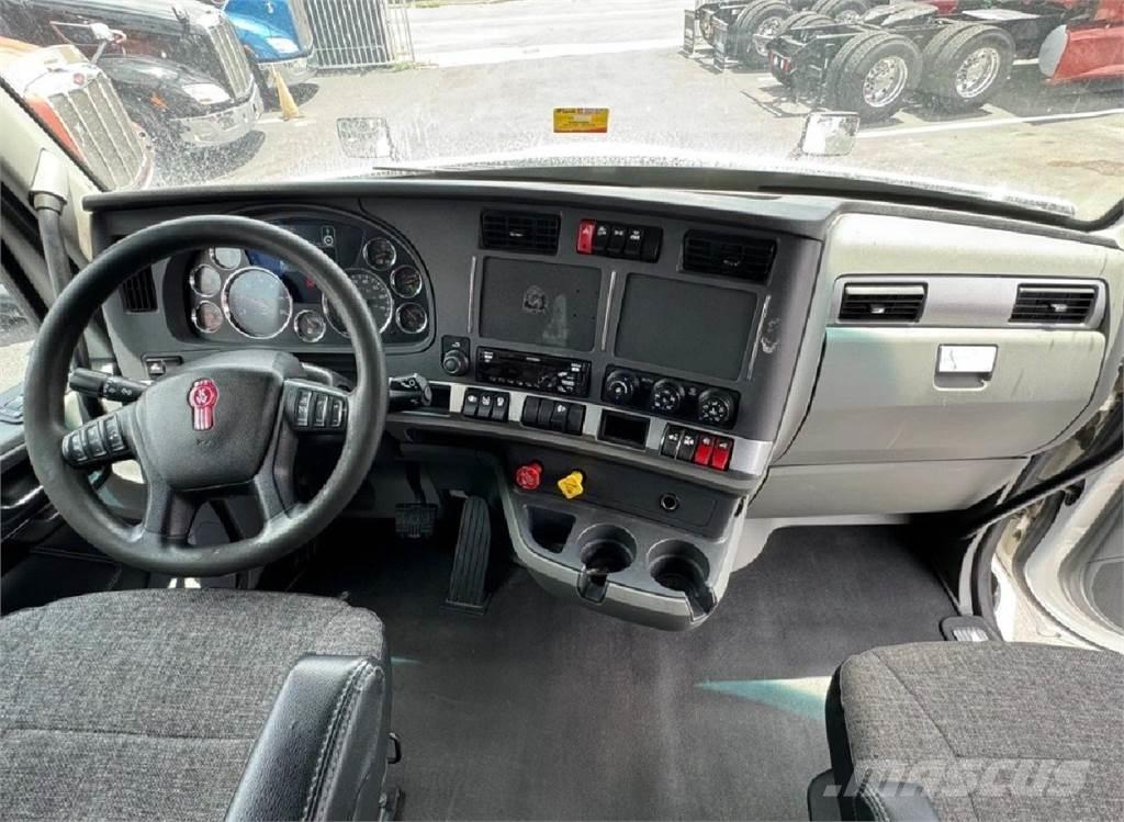 Kenworth T680 Tractor Units