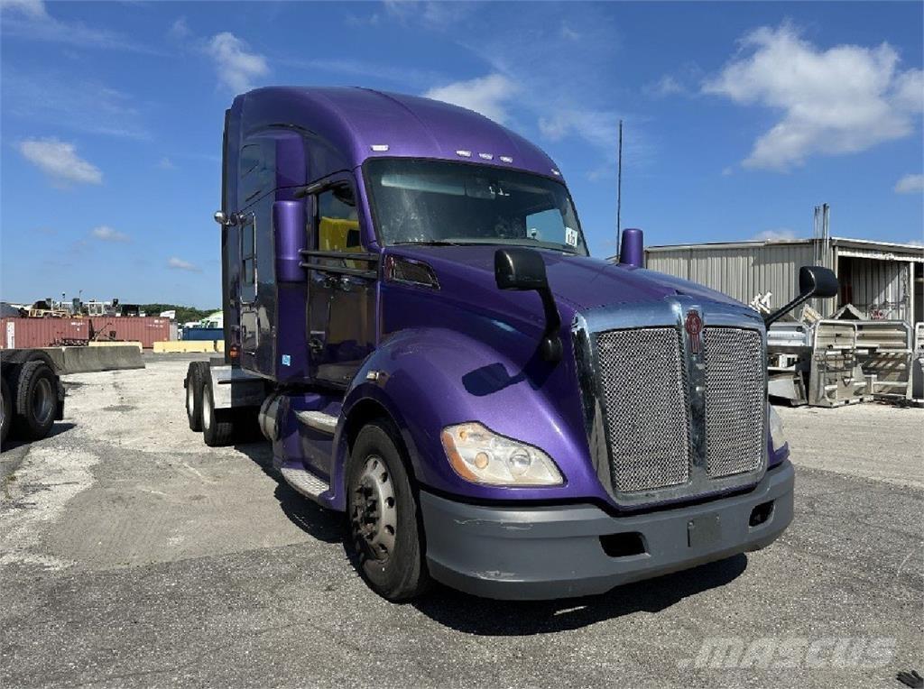 Kenworth T680 Naudoti vilkikai