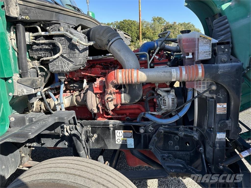 Kenworth T680 Naudoti vilkikai