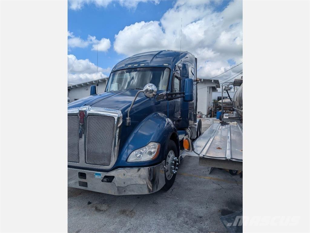 Kenworth T680 Naudoti vilkikai