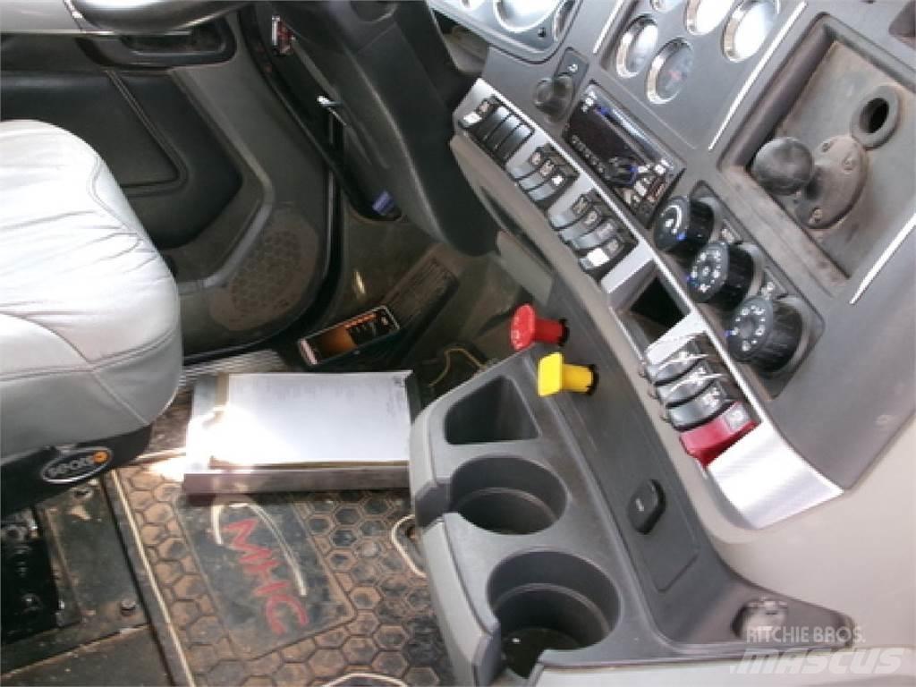 Kenworth T880 Naudoti vilkikai