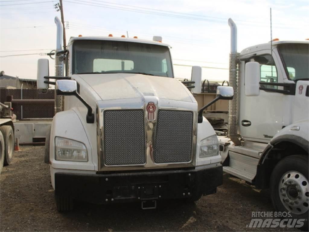 Kenworth T880 Naudoti vilkikai