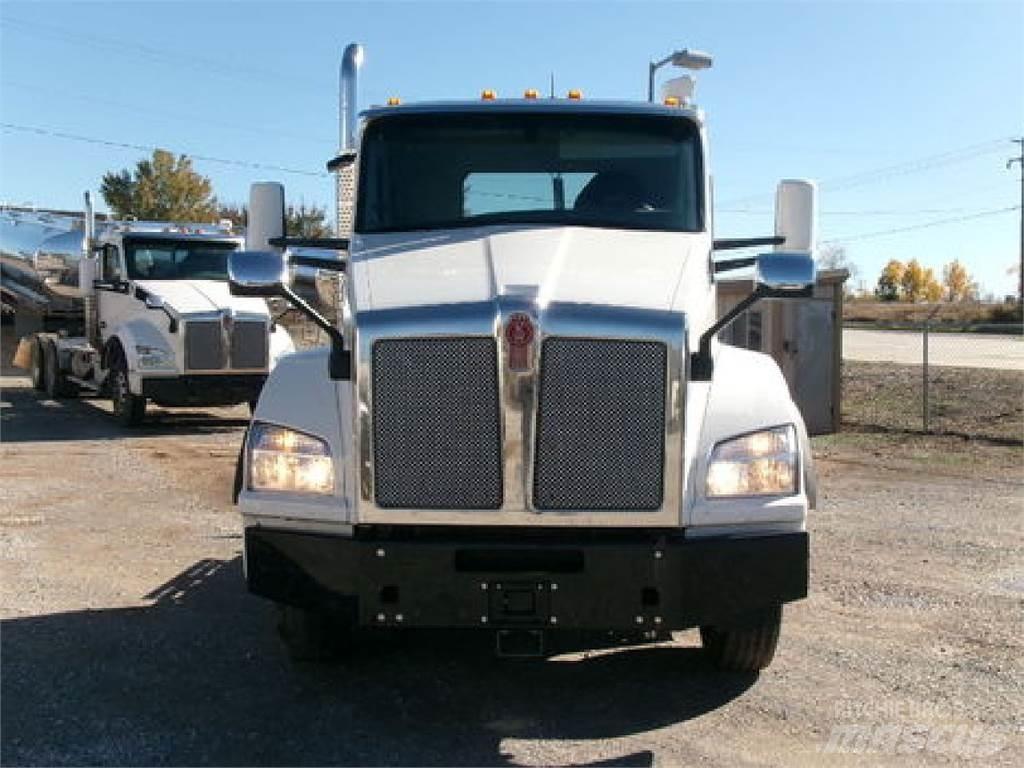 Kenworth T880 Naudoti vilkikai