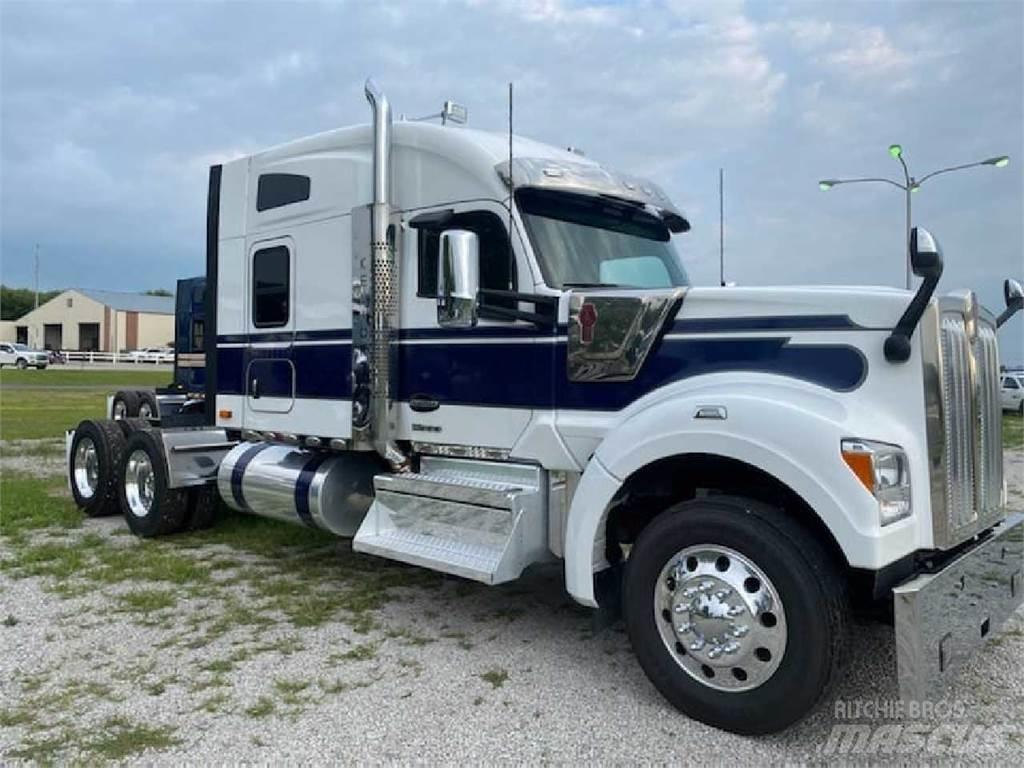 Kenworth W990 Naudoti vilkikai