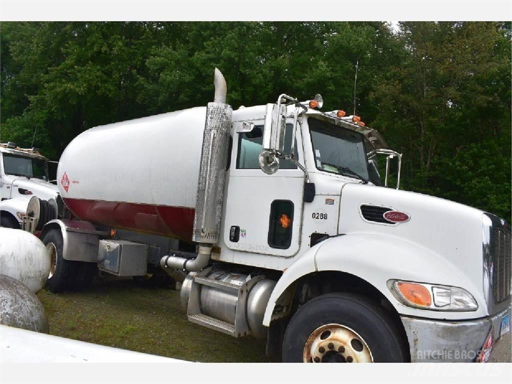 Peterbilt 335 Kita