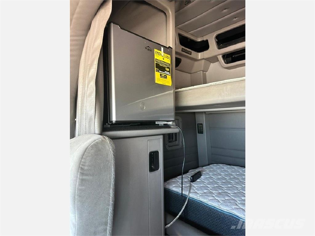 Peterbilt 379 Naudoti vilkikai