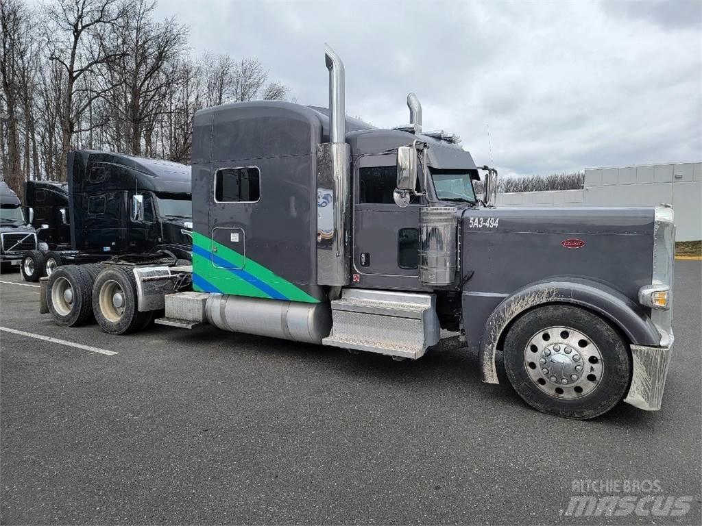 Peterbilt 389 Naudoti vilkikai