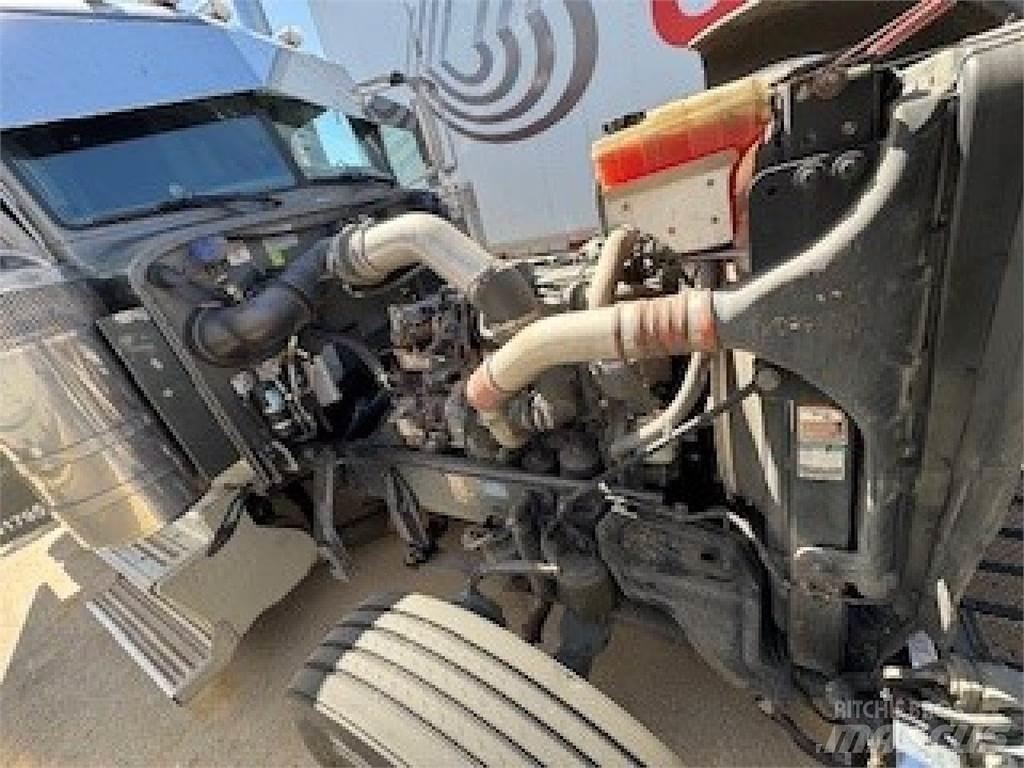 Peterbilt 389 Naudoti vilkikai