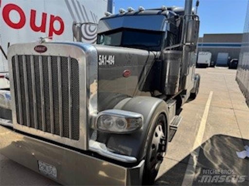 Peterbilt 389 Naudoti vilkikai