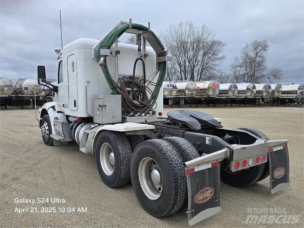 Peterbilt 567 Naudoti vilkikai