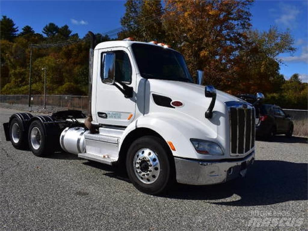 Peterbilt 579 Naudoti vilkikai