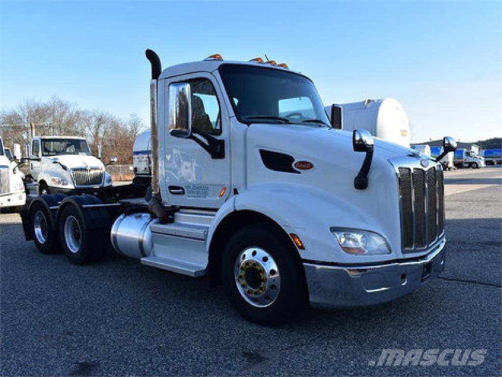 Peterbilt 579 Naudoti vilkikai