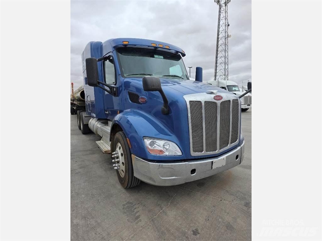 Peterbilt 579 Naudoti vilkikai