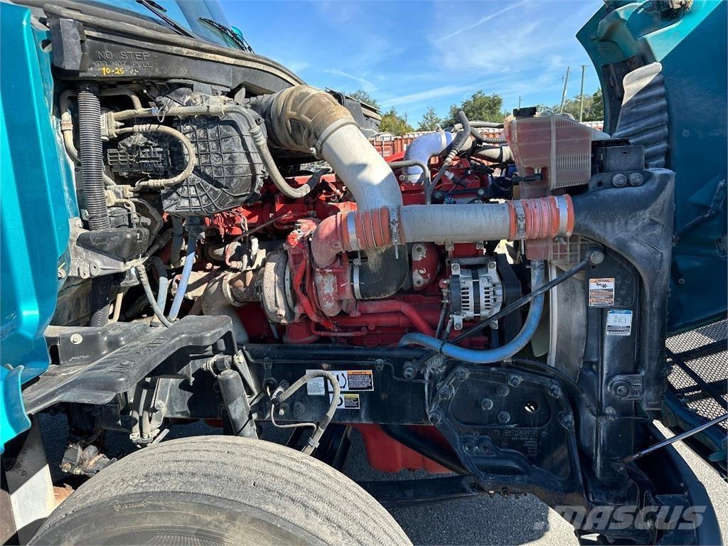 Peterbilt 579 Naudoti vilkikai