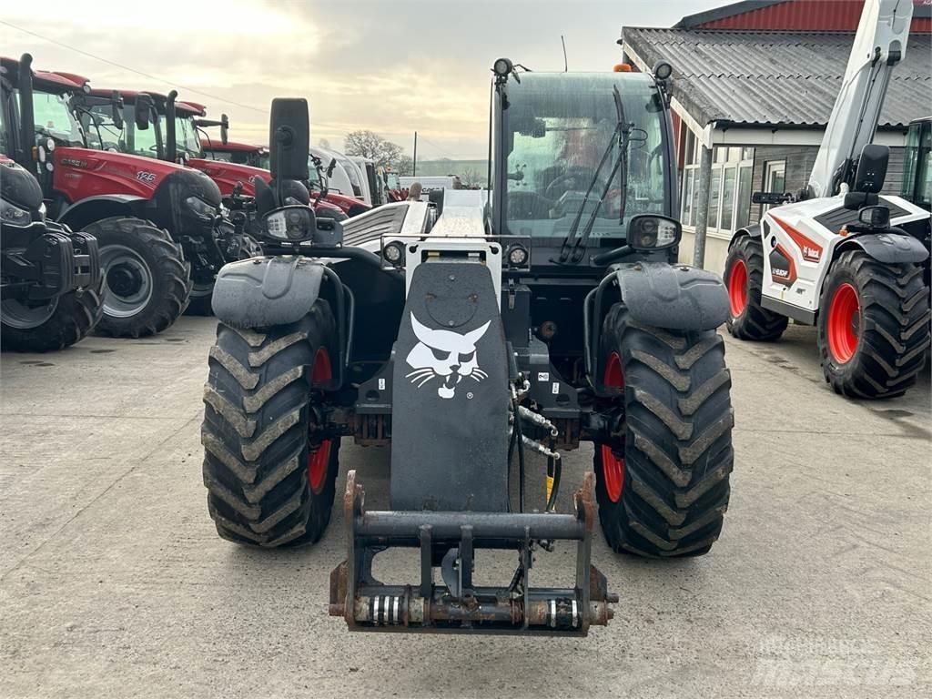 Bobcat TL30.70 Teleskopiniai krautuvai