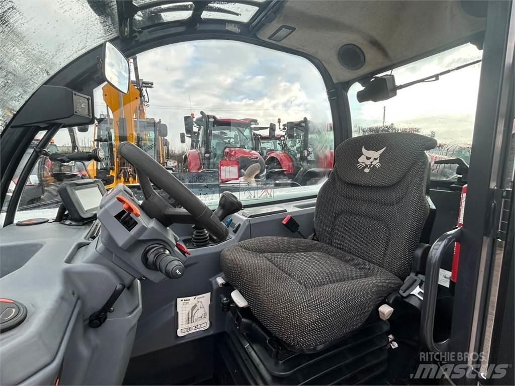 Bobcat TL30.70 Teleskopiniai krautuvai