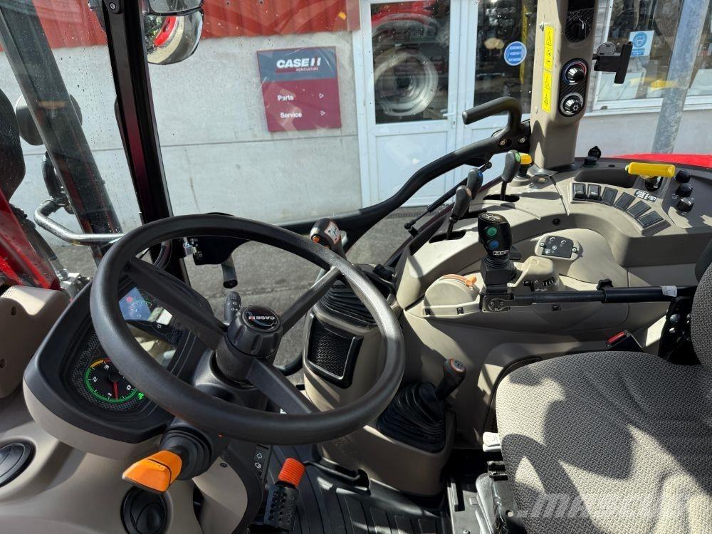 Case IH Farmall C 120 Traktoriai