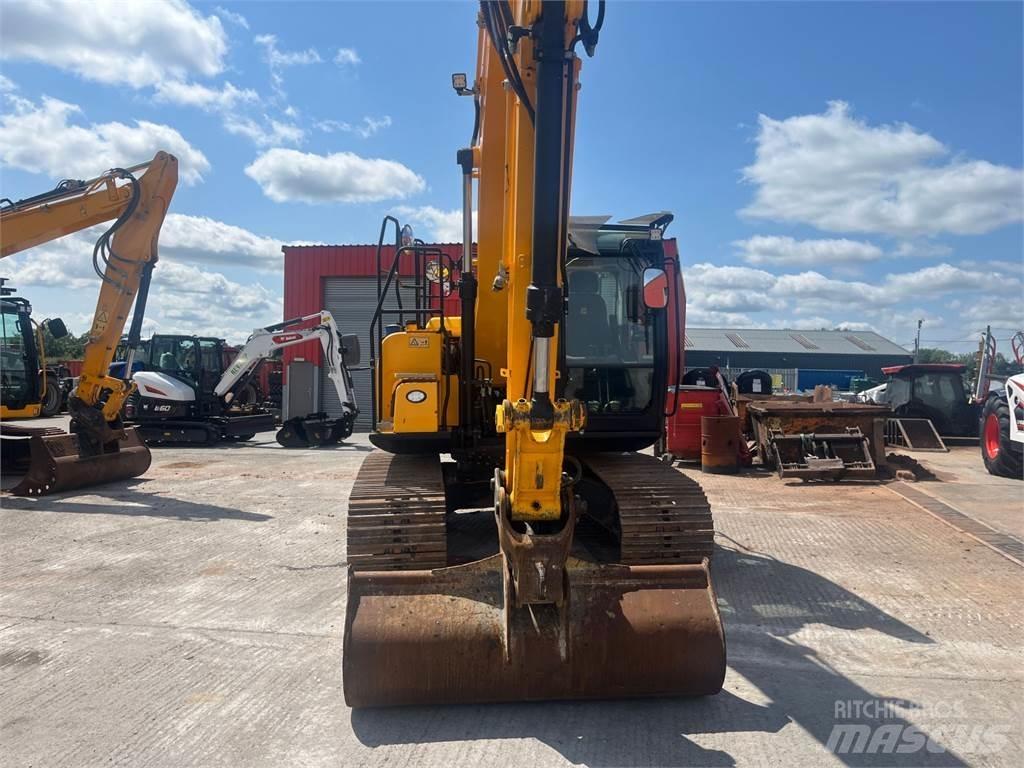 JCB JS130 LC Vikšriniai ekskavatoriai