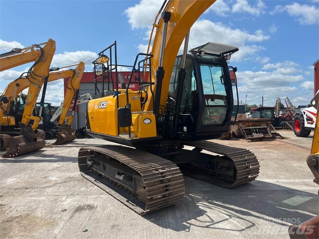 JCB JS130 LC Vikšriniai ekskavatoriai