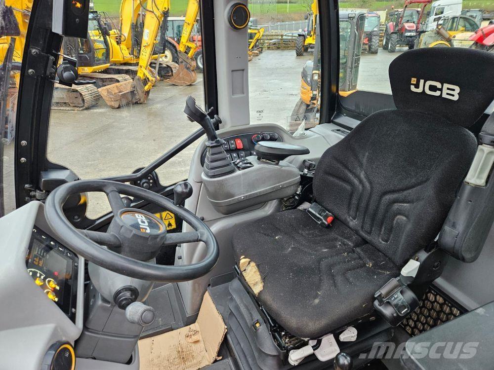 JCB TM320S Teleskopiniai krautuvai