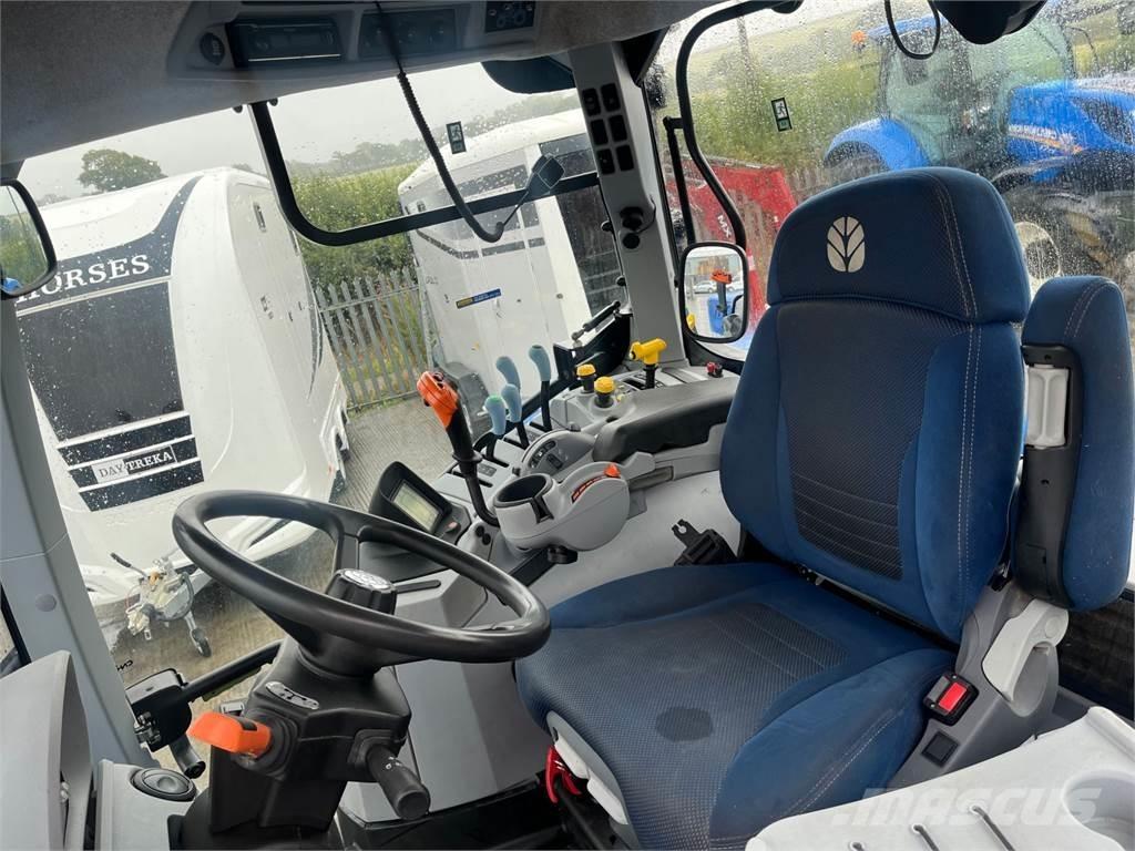 New Holland T7.210 Traktoriai
