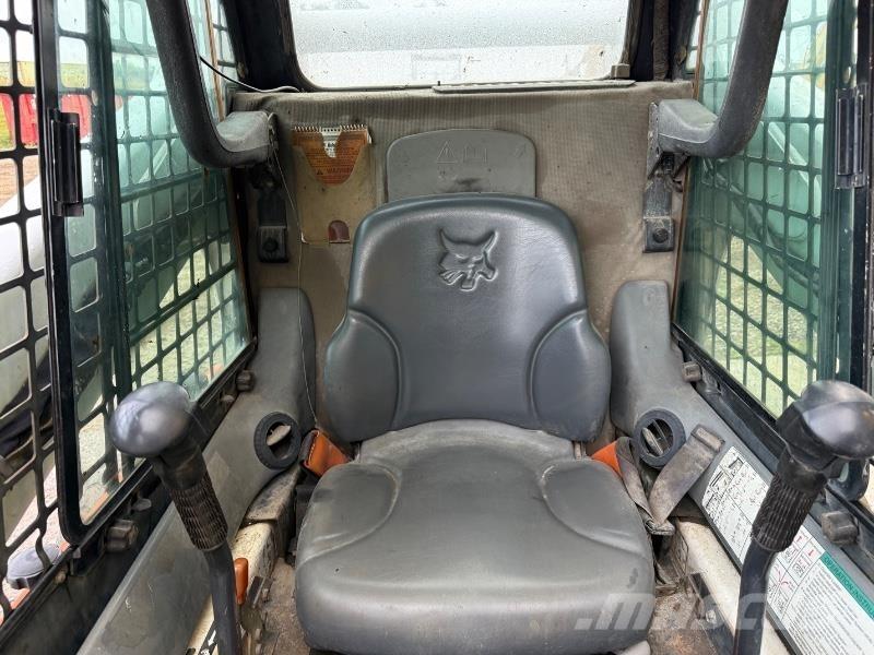 Bobcat S300 Statyba - Kita