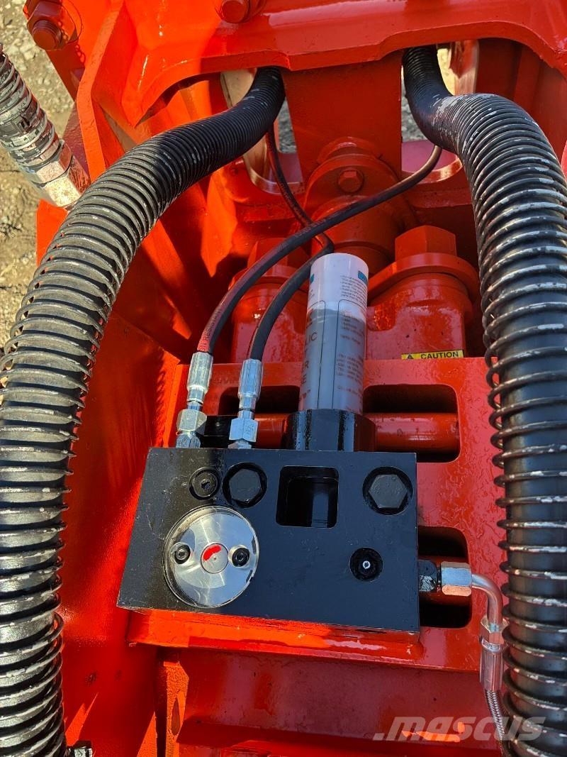 NPK GH12 Hidrauliniai kūjai / Trupintuvai